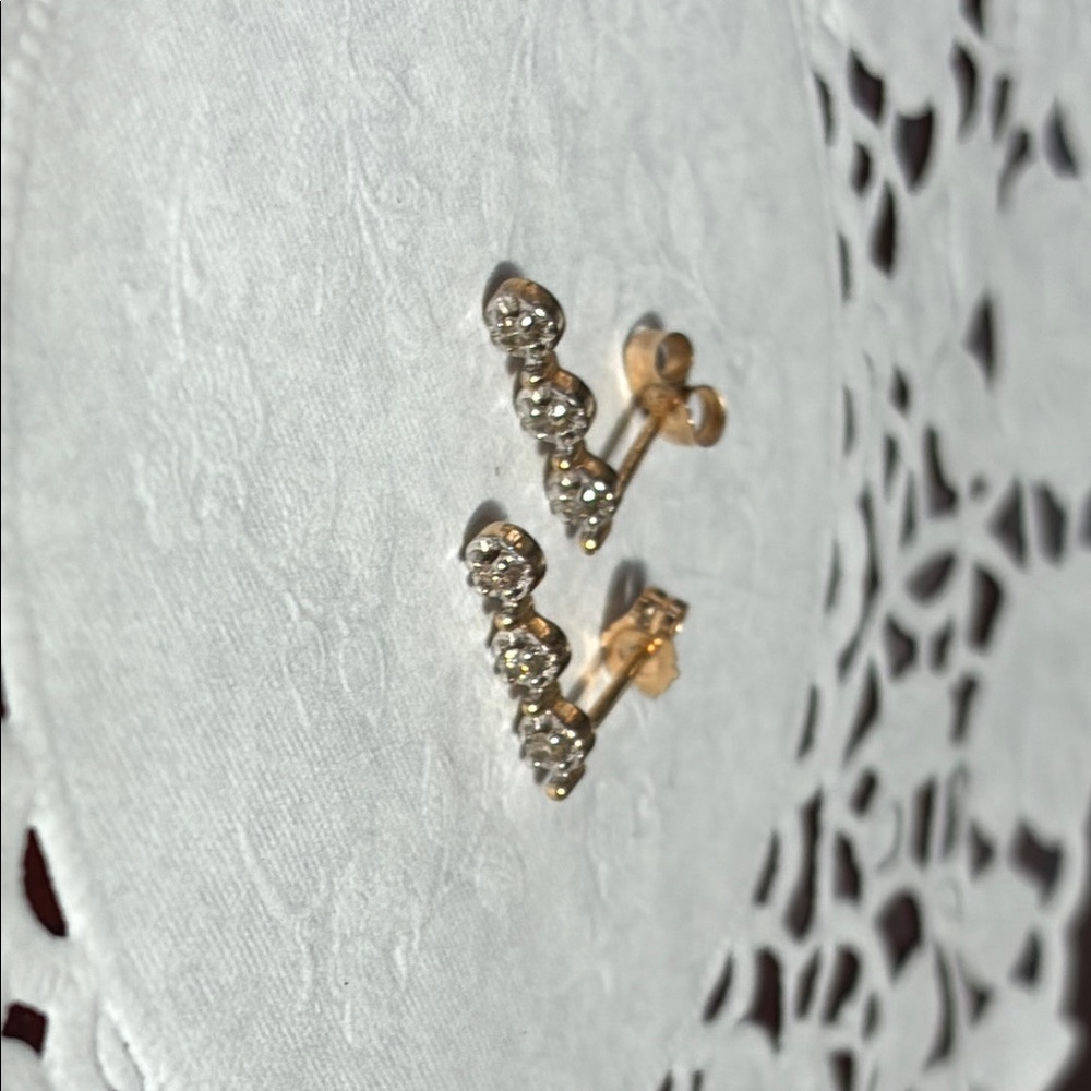 Vintage 10k Diamond Earrings